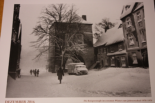 © <a class='unglow' target='_blank' href='https://de.wikipedia.org/wiki/Harry_Hardenberg'>Harry Hardenberg</a>
16.10.2015 23:05:51
Stralsund, wie es gestern war
Galerie © <a class='unglow' target='_blank' href='https://de.wikipedia.org/wiki/Harry_Hardenberg'>Harry Hardenberg</a>
16.10.2015 23:05:51
Stralsund, wie es gestern war
Galerie