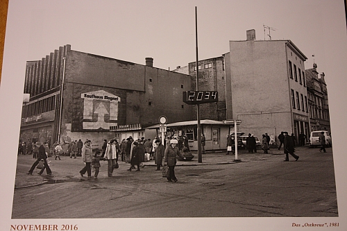 © <a class='unglow' target='_blank' href='https://de.wikipedia.org/wiki/Harry_Hardenberg'>Harry Hardenberg</a>
16.10.2015 23:05:43
Stralsund, wie es gestern war
Galerie © <a class='unglow' target='_blank' href='https://de.wikipedia.org/wiki/Harry_Hardenberg'>Harry Hardenberg</a>
16.10.2015 23:05:43
Stralsund, wie es gestern war
Galerie